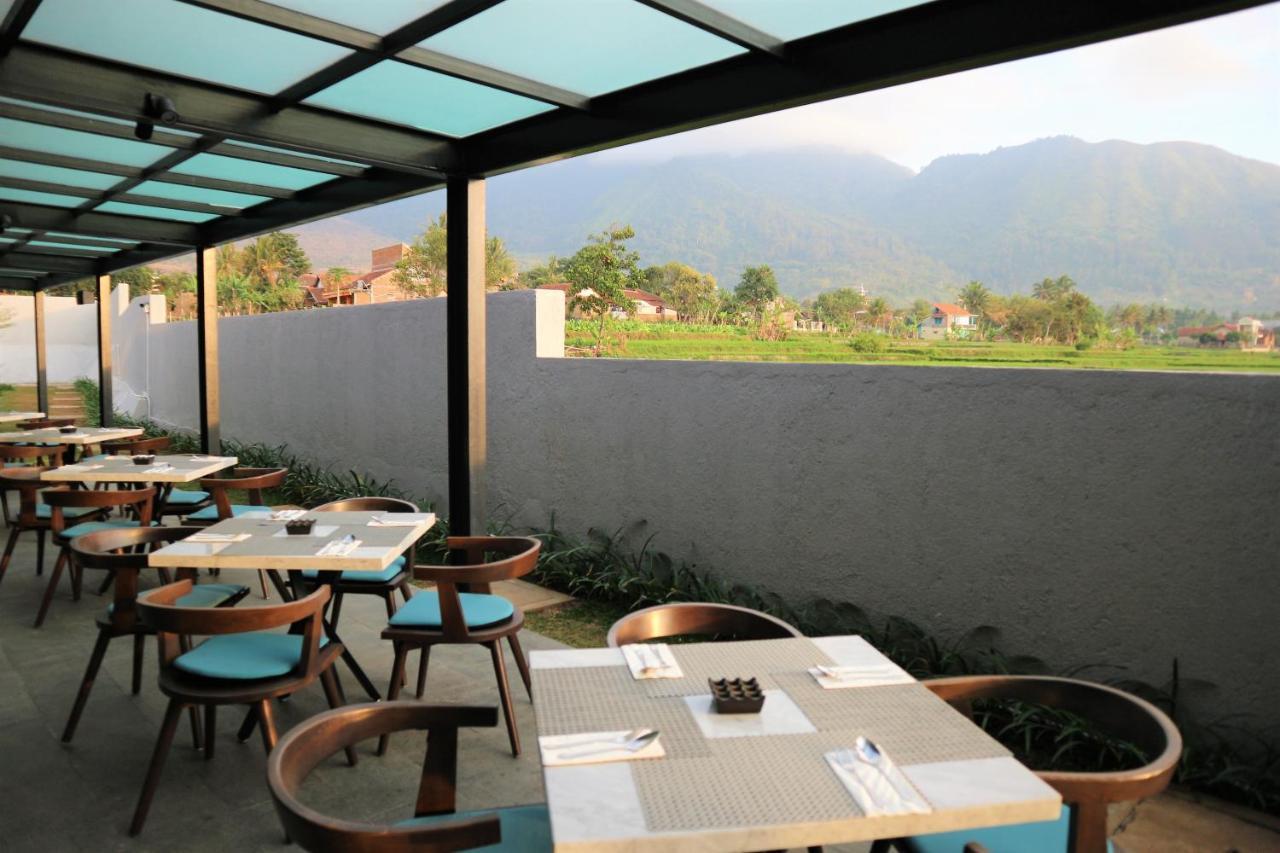 Hotel Santika Garut Ngoại thất bức ảnh