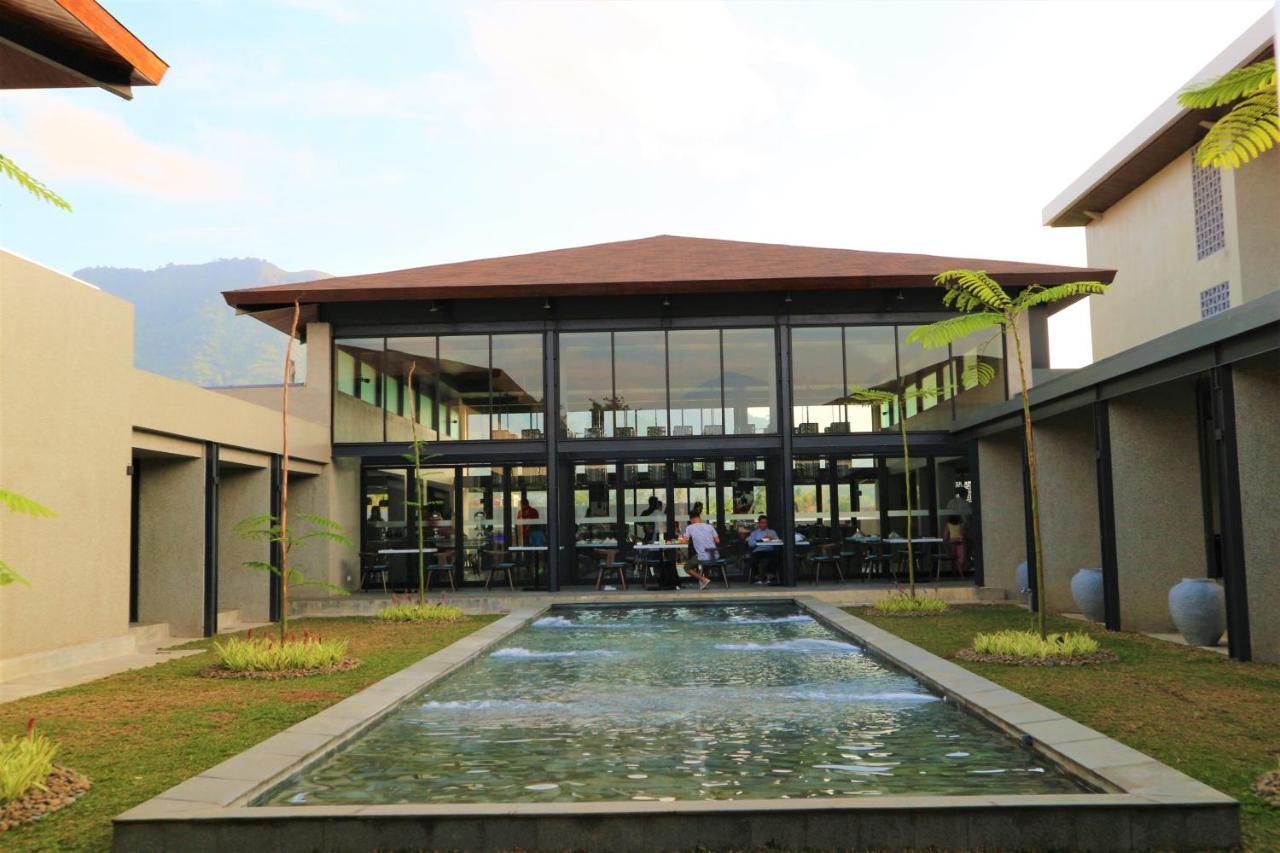 Hotel Santika Garut Ngoại thất bức ảnh