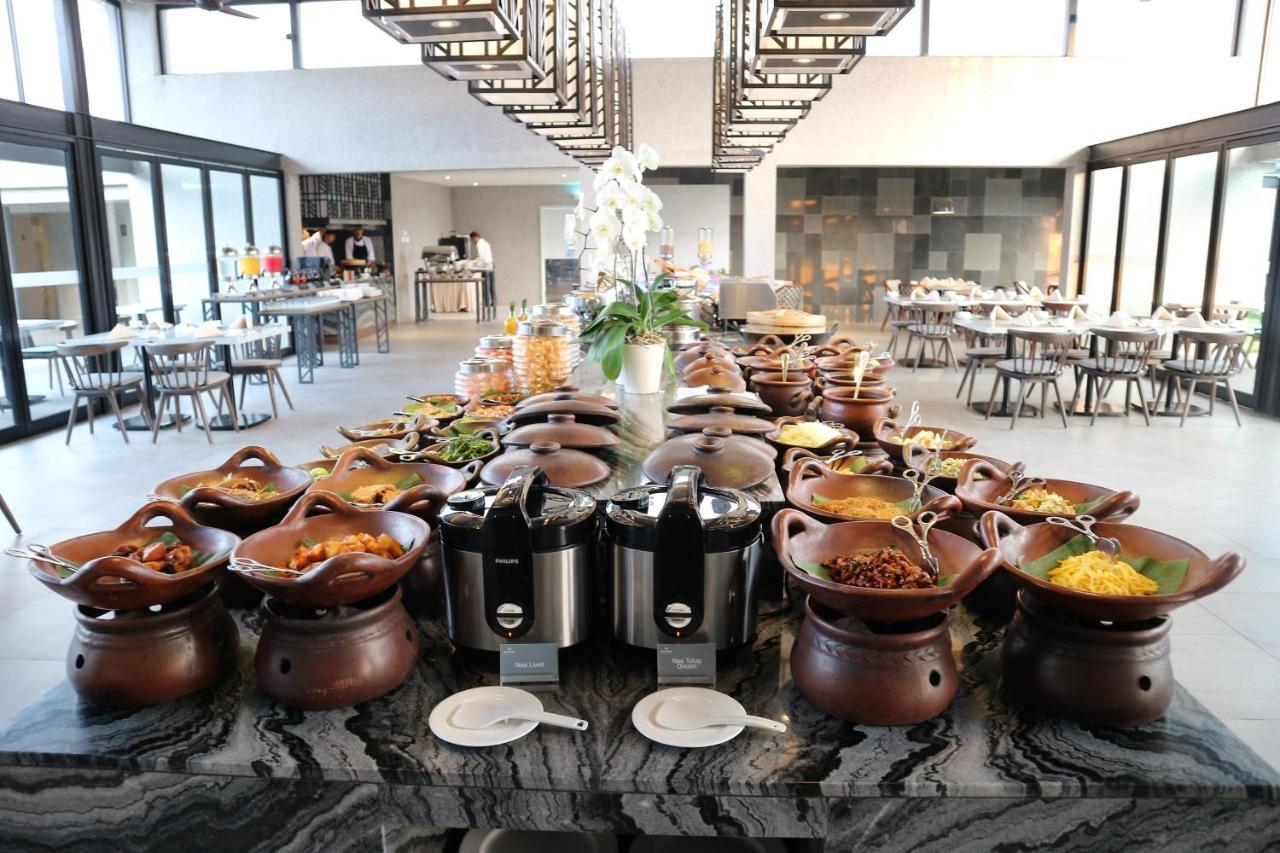 Hotel Santika Garut Ngoại thất bức ảnh